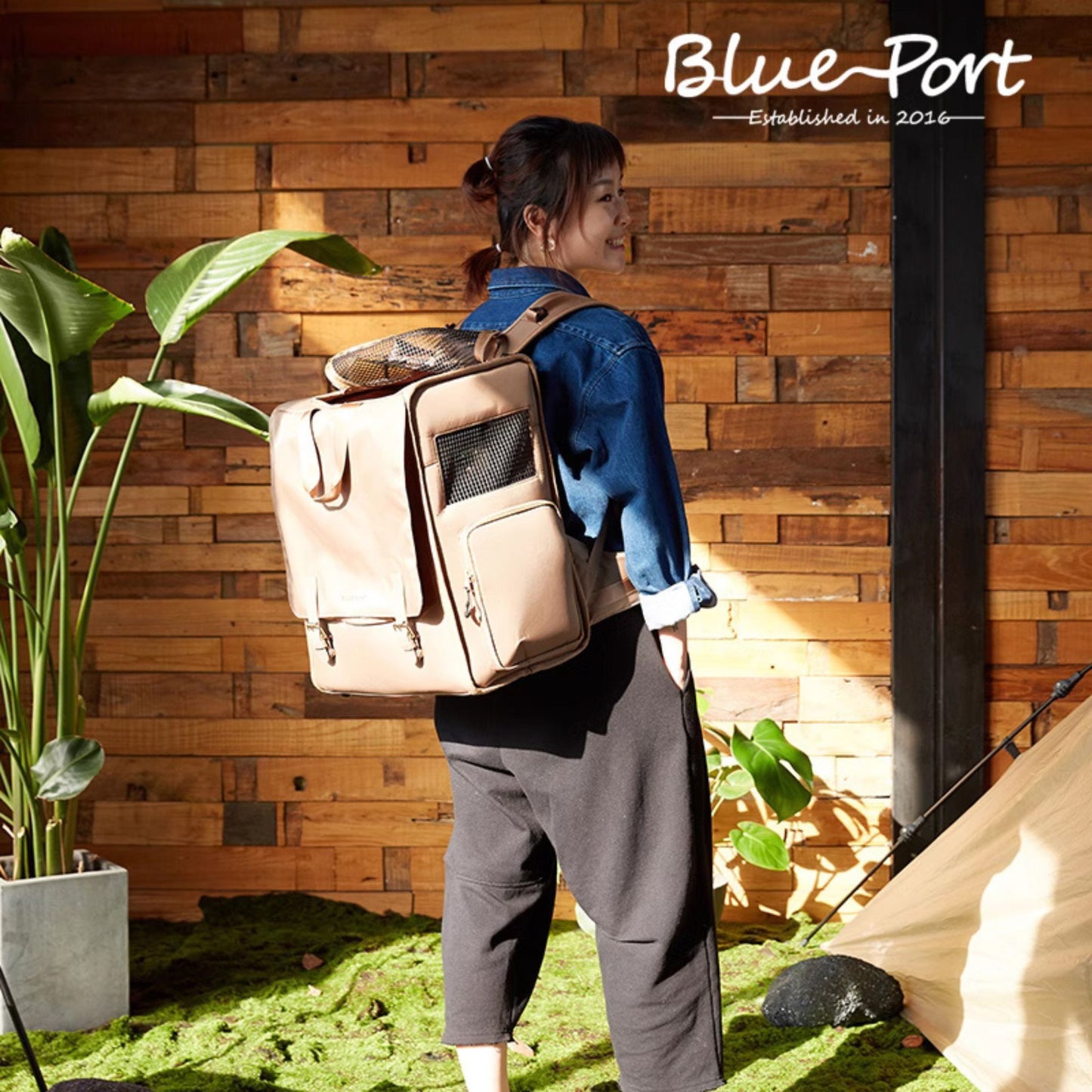 BluePort - Retro Backpack